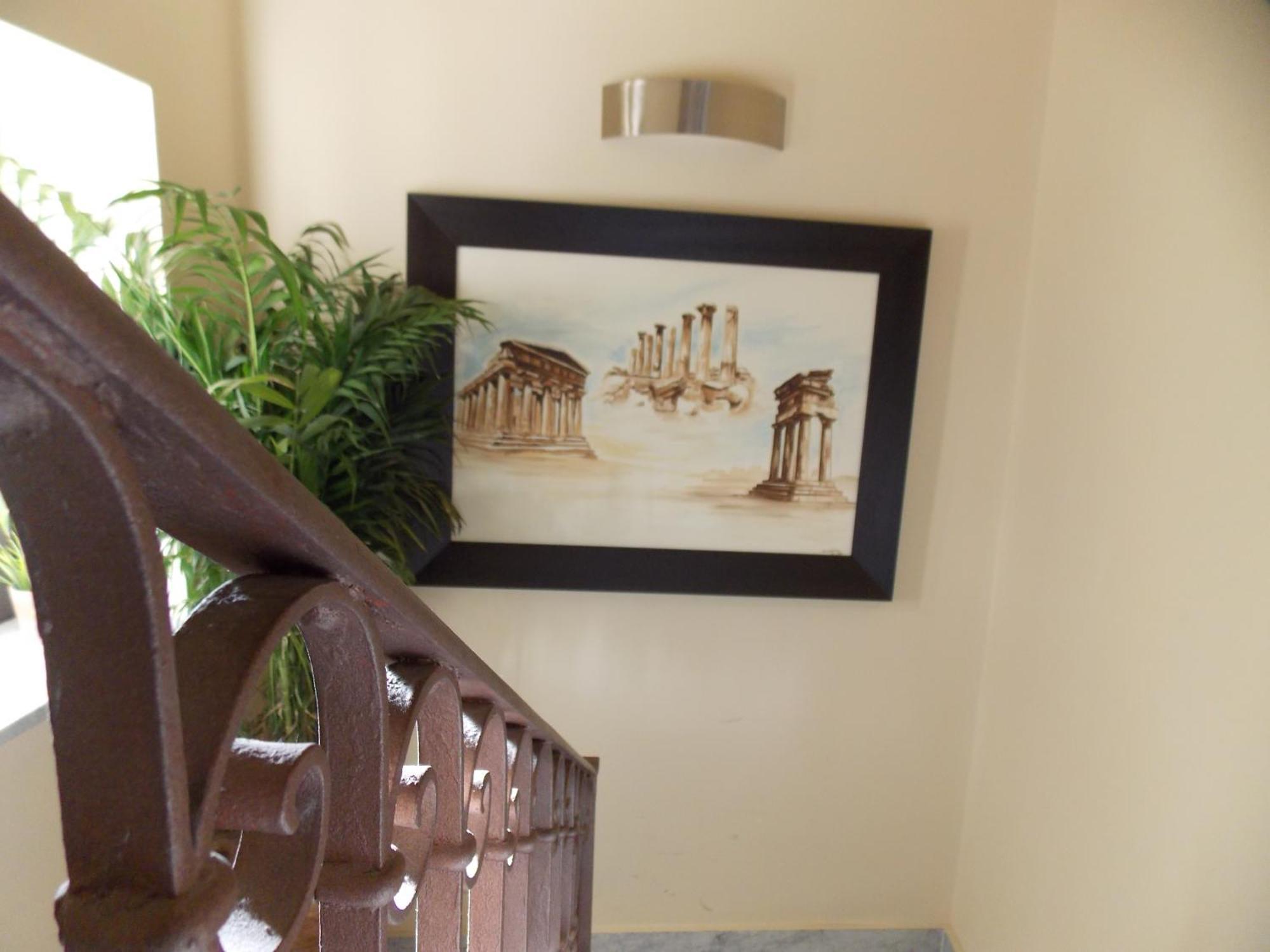 Beatus Suites And Rooms B&B Canicatti Luaran gambar